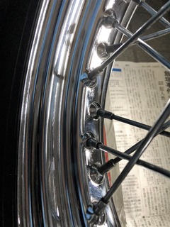 10⑬スポークは手で03
