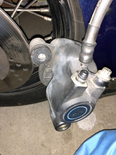 23③外したキャリパー