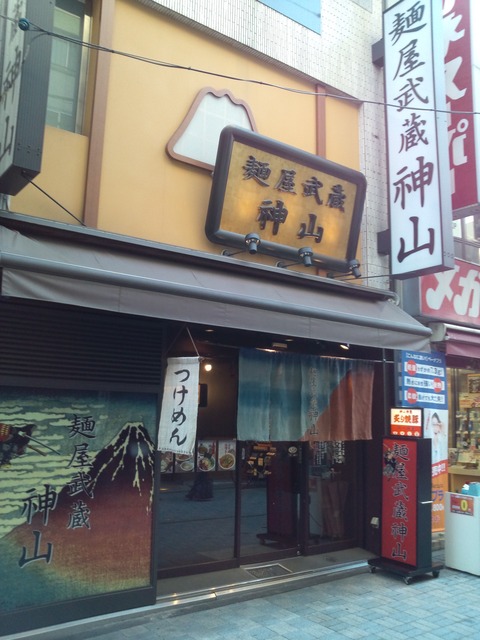 60f1a827.jpg