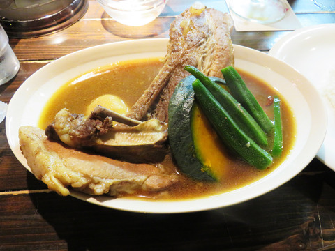 札幌スープカレーで昼飲み!「カリー・ディ・サヴォイ」に行ってきたよ!