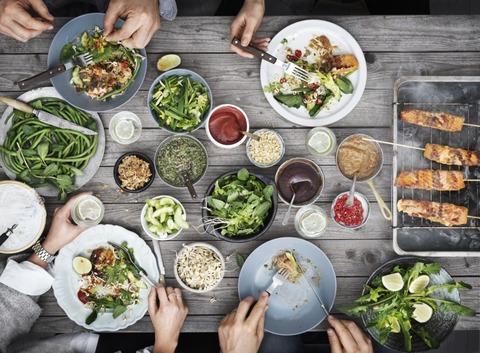 RS2286_IKEA seafood table