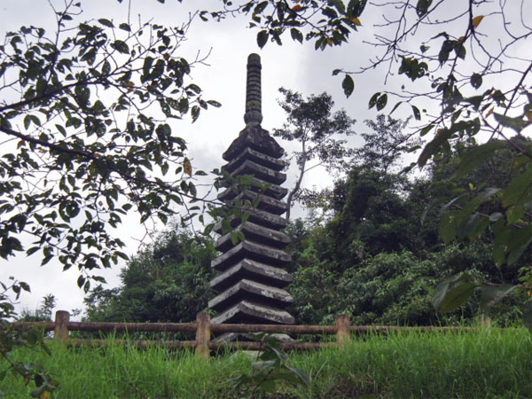 2011-08-23十三重の塔
