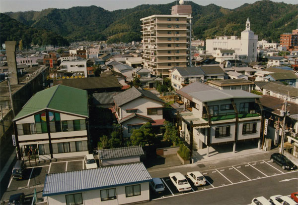 たはら小児科医院の周りの景