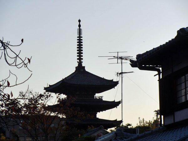 2011-11-16-1-7八坂の塔