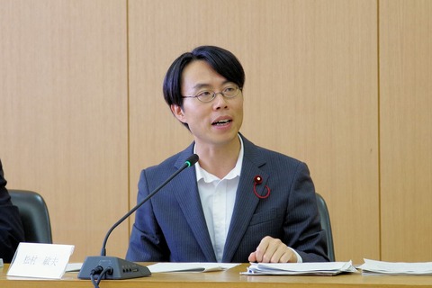 1509 議案外質問 (1)