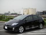 プリウス USS名古屋前にて