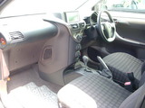 トヨタIQ 3