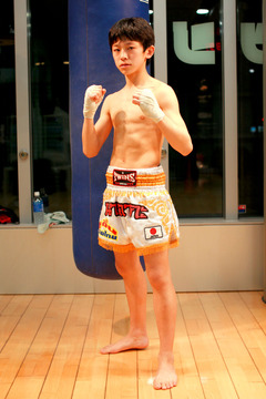 EIWA_YoshinariNadaka004