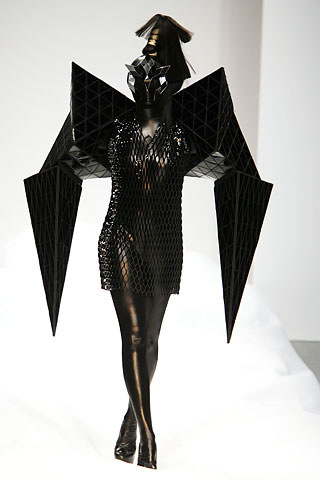 Gareth Pugh Spring 2007 The
