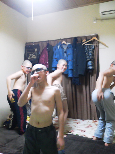 201202162028000