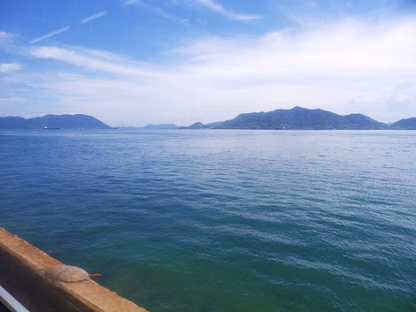 海を見ながら