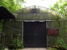 しいたけ小屋1