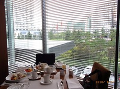 朝食