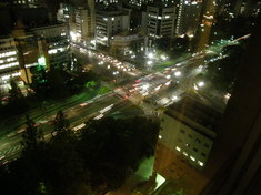 ホテルのお部屋から見る夜景