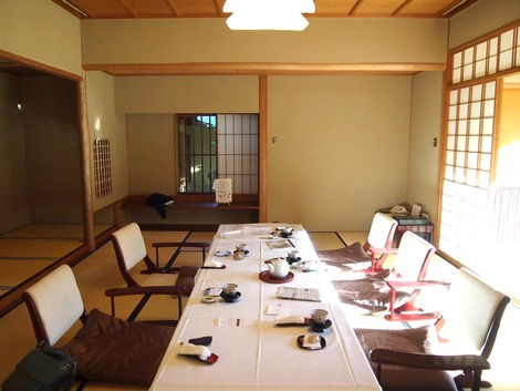 お着きのお茶
