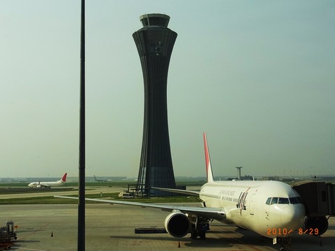 夕方のJAL機
