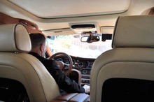 車内
