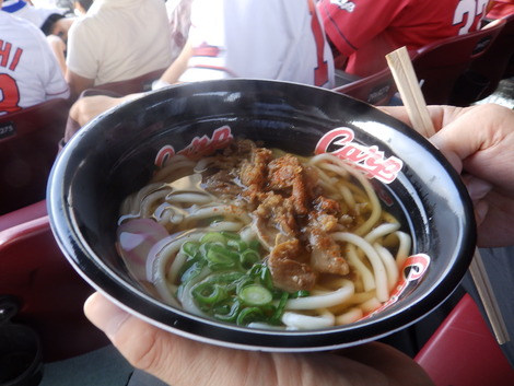 カープうどん