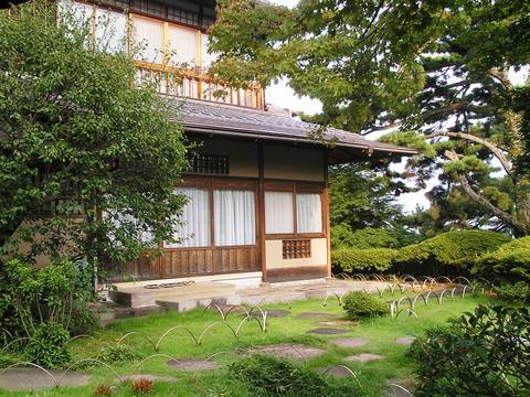 お庭から見た大観の間