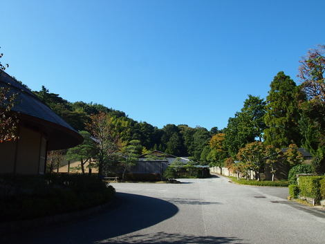 三養荘1