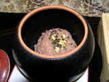 金箔入りお祝いのお赤飯、少し
