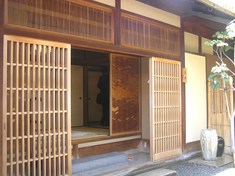 入口