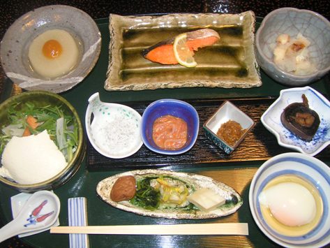 朝食
