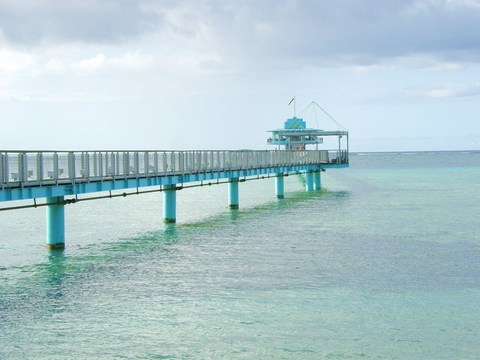 海中展望塔
