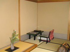 文机のある3畳のコーナー