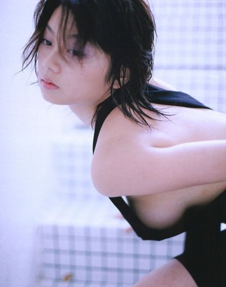 小池栄子(46)