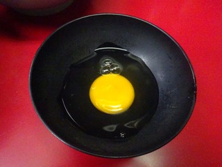生卵1