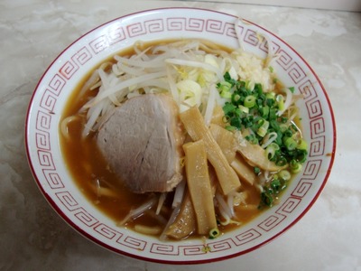 醤油らーめん