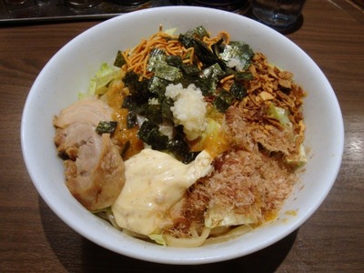 冷やしまぜそば(中)