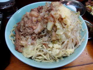 麺と具の丼