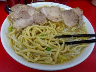 ブタと麺