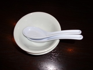 レンゲと小皿