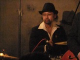 02_hooch_20111119_02