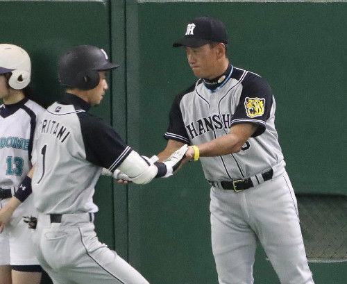 金本監督「どうして今の内海が打てないんだ！」