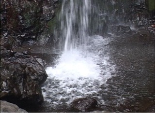洒水の滝04a