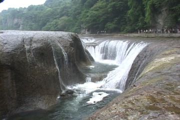 吹割の滝03