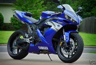 YAMAHA YZF-R1
