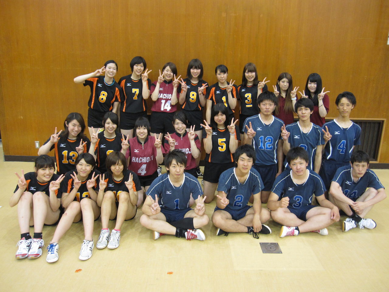混合優勝日八