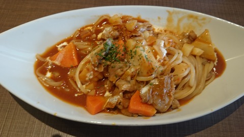 ナポリの食卓 デミソースパスタ