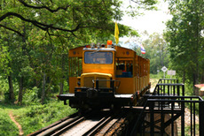クワイ河 観光列車 昔