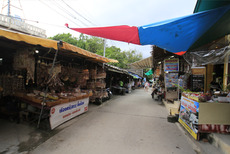 ヒンターヒンヤイ商店街