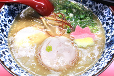 鶏ROQ ラーメン