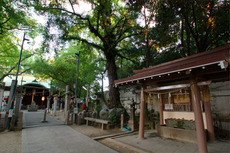守居神社