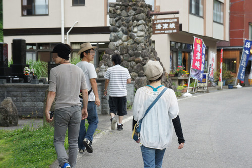 36散策