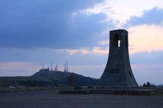 052107