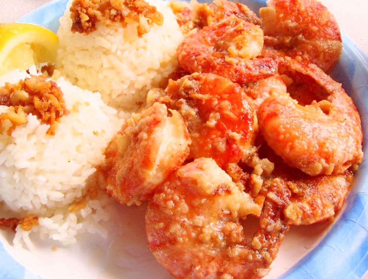 たぶんGIOVANNISも、もっと凝った作り方だと思いますが、
